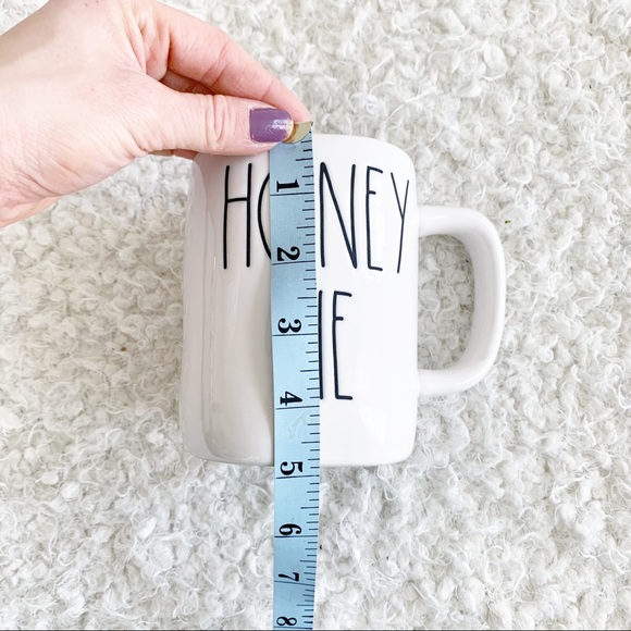 Rae Dunn HONEY PIE Mug NWT - Picture 3 of 3
